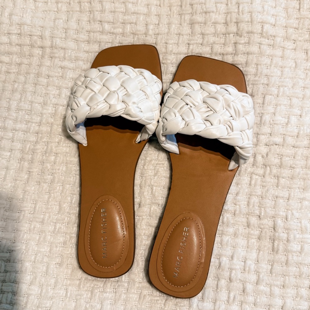 Marc Fisher White and Brown Woven Slide Sandals